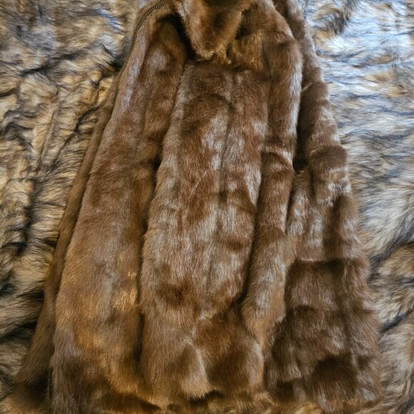 NWT Vintage Dennis Basso XS Chestnut Mink Faux Fur Zippered Coat Soft Shiny - Picture 8 of 13